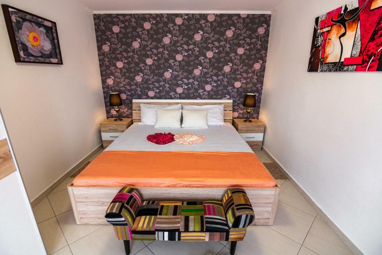 Apartmani Ivan Lopar Bagian luar foto