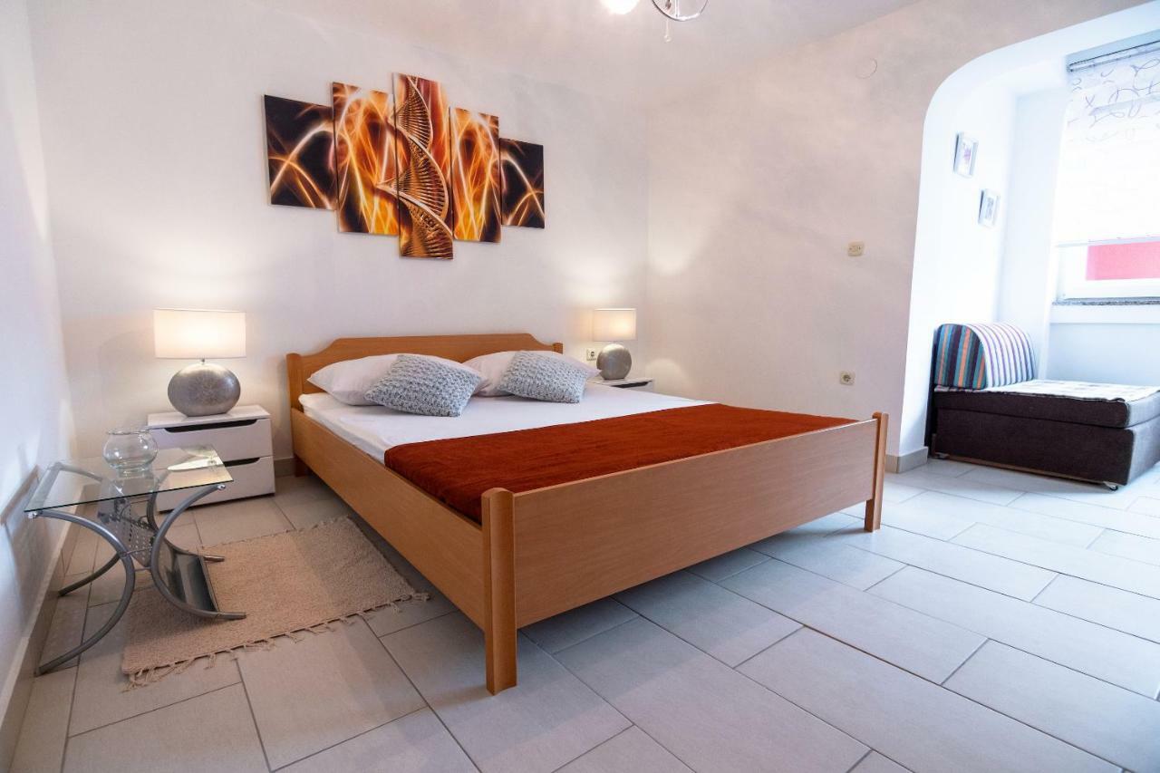 Apartmani Ivan Lopar Bagian luar foto