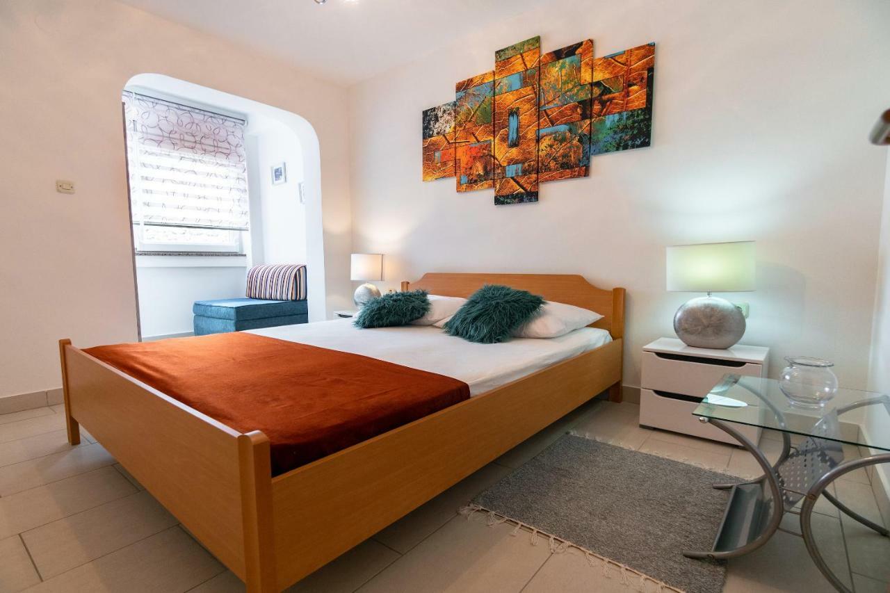 Apartmani Ivan Lopar Bagian luar foto