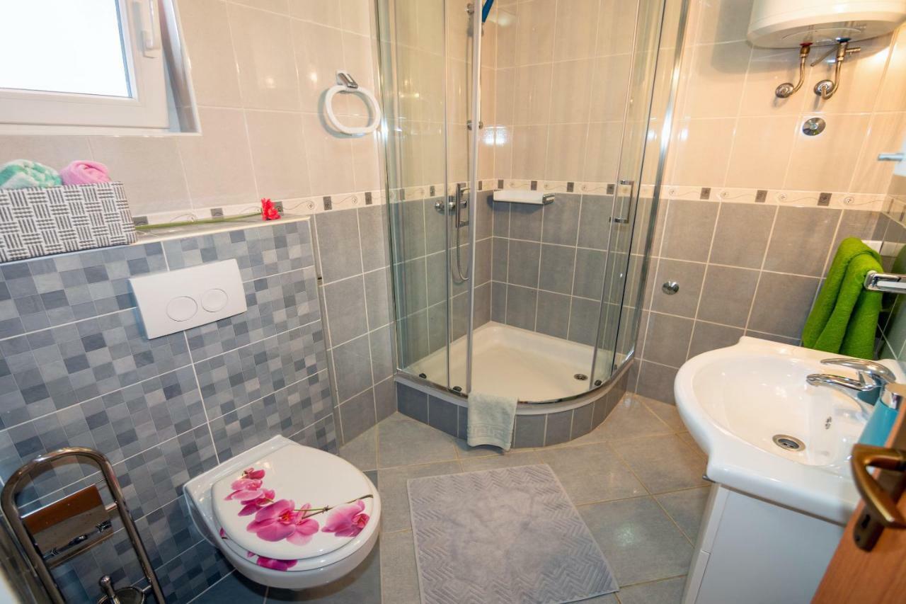 Apartmani Ivan Lopar Bagian luar foto