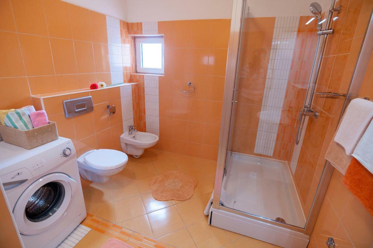 Apartmani Ivan Lopar Bagian luar foto