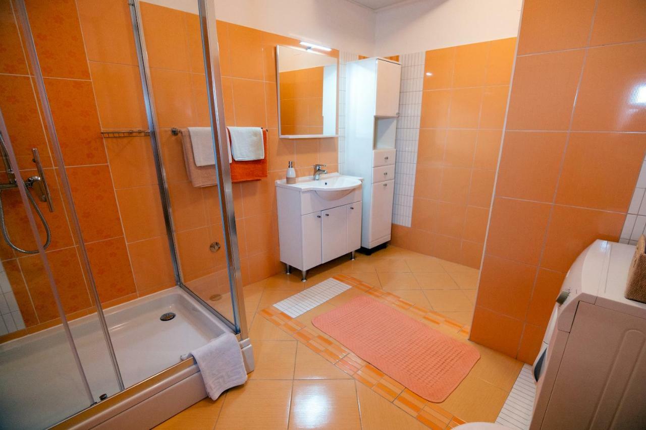 Apartmani Ivan Lopar Bagian luar foto