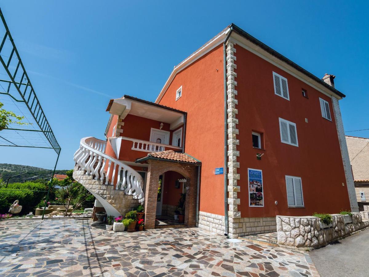 Apartmani Ivan Lopar Bagian luar foto